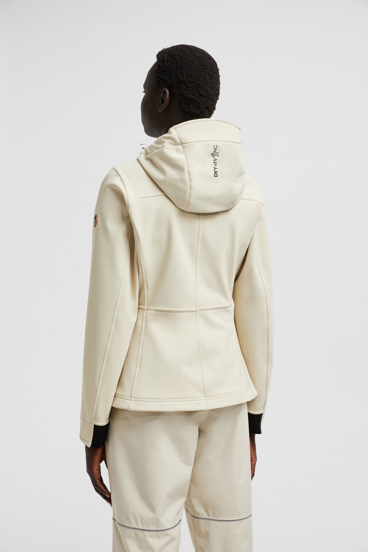 Zumeles Hooded Shell Jacket – multi-functional: the practical puffer boasts pull-out gloves and is packable- – LUX VERSE Luxury Designer Fashion Outlet